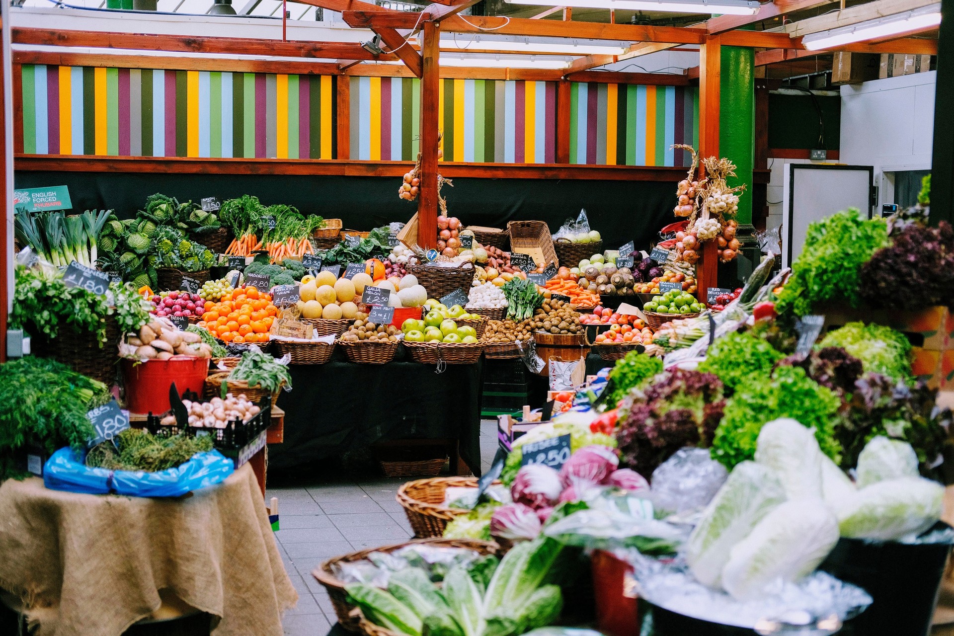 Fruit and vegetable market shop